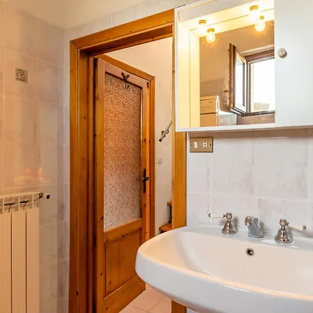 La Casa Di Anita 칼리카노