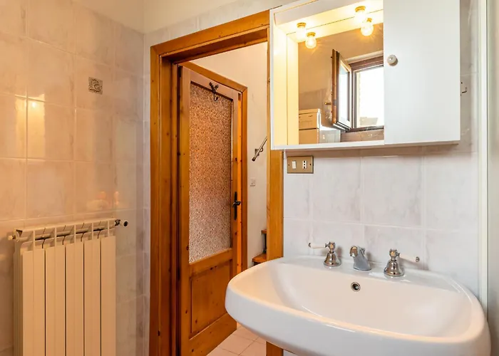 La Casa Di Anita Gallicano